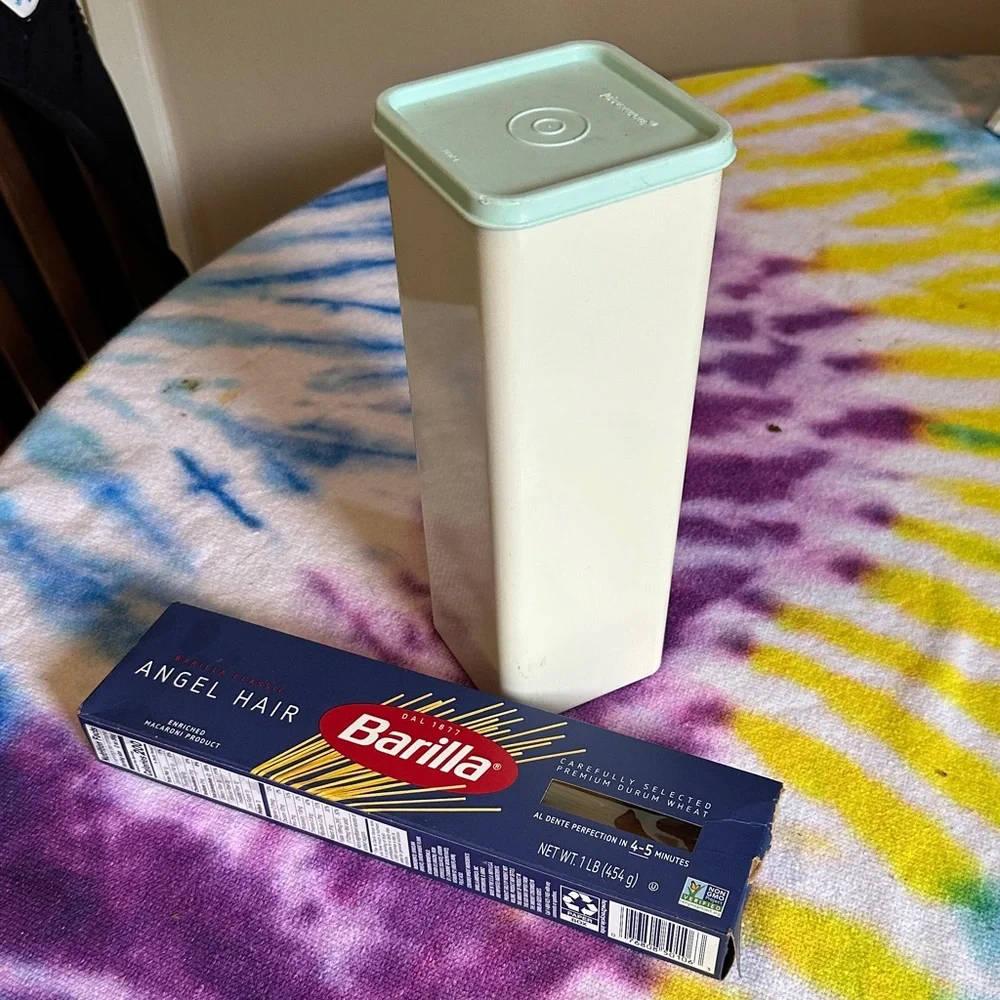 Tupperware Vintage Pasta Container with Light Blue Lid